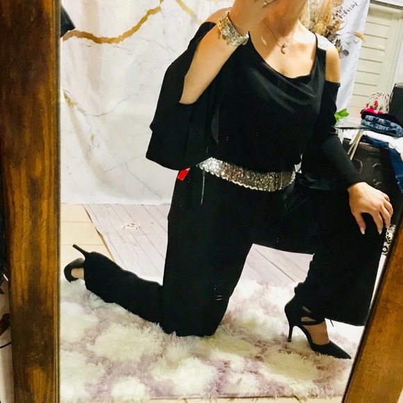 Black jumpsuit embellished cold shoulder, size L - Picture 4 of 10